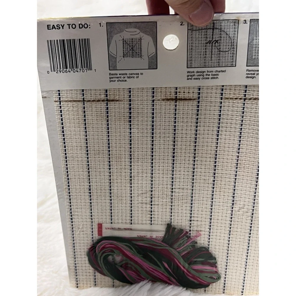 NEW National Yarn Crafts Latch Hook Kit Peppermint SANTA CLAUS Made in USA
